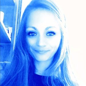 Meet your Posher, Valerie